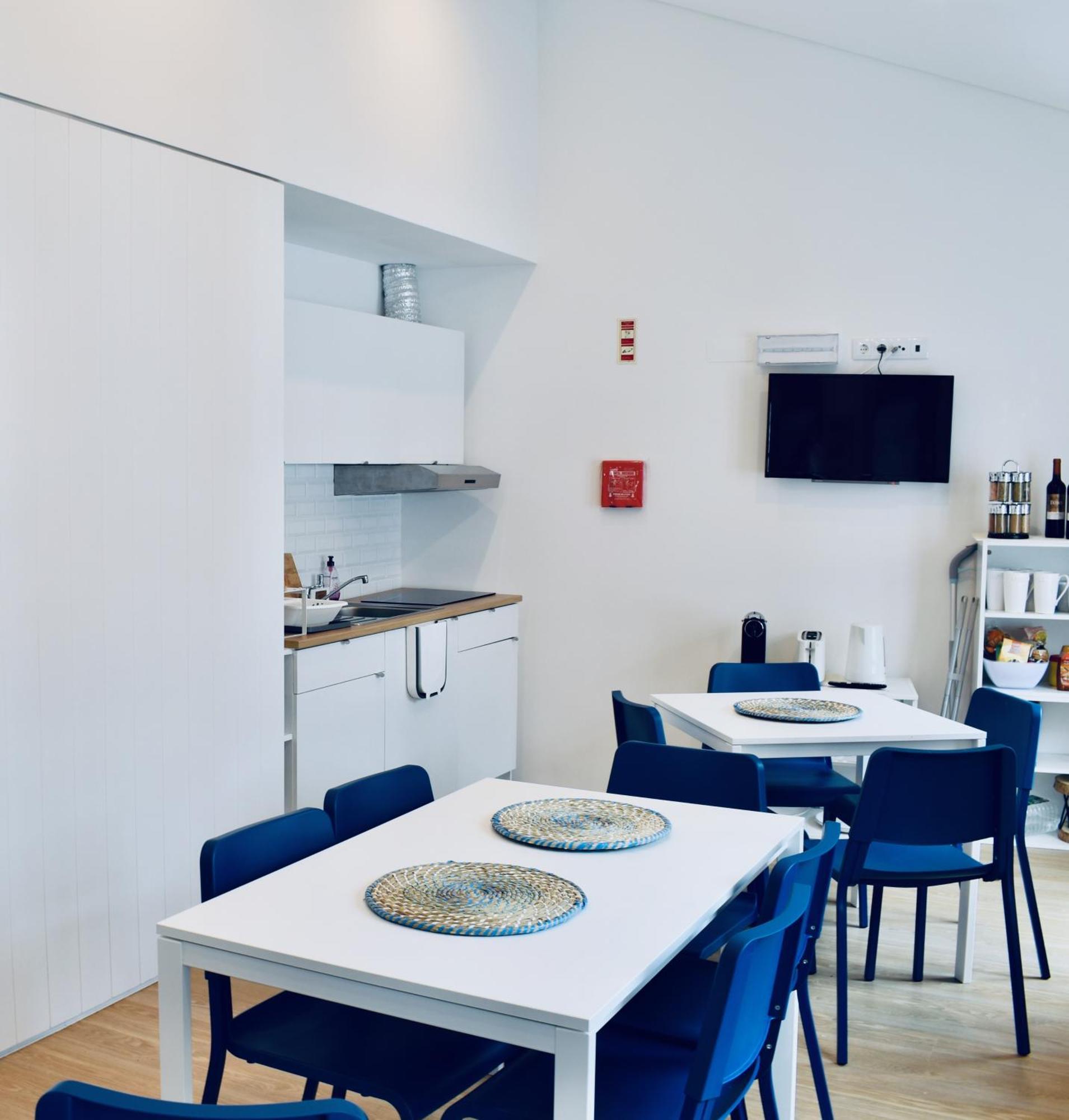 Hostel Partenope And Angra do Heroismo